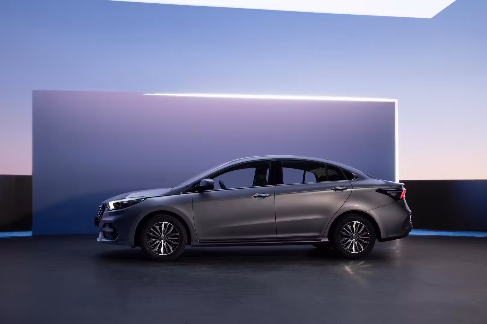 OMODA S5 — экстерьер